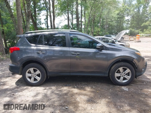 2013 Toyota RAV4 XLE z VIN 2T3WFREVXDW018895, wystawiony jako IAAI lot #42776863 z przebiegiem 249 634 mil mil oraz . Historia ofert i sprzedaży dostępna na DreamBid. Obrazek 13.