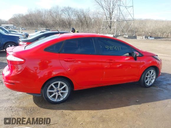 2015 Ford Fiesta SE with VIN 3FADP4BJ2FM101983, listed as a IAAI auction lot 41485881 with 131,805 mi miles. Bid and sale history available at carsss.com. Image 14.