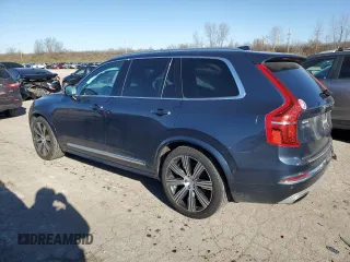 2021 Volvo XC90 Inscription with VIN YV4A22PL8M1677952, listed as a Copart auction lot 83773184 with 61,796 mi miles and Salvage Title. Bid and sale history available at carsss.com. Image 2.