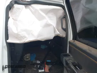 2021 Ford F-150 XL с VIN 1FTFW1E80MFB09204, выставлен на аукционе IAAI как лот 41932985 с пробегом Не указан миль и . История ставок и продаж доступна на DreamBid. Изображение 8.