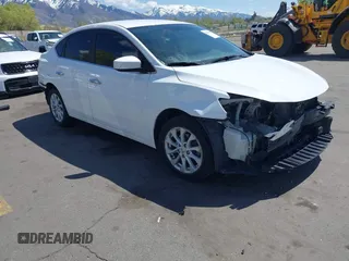 2018 Nissan Sentra SV z VIN 3N1AB7AP2JL635151, wystawiony jako IAAI lot #42076419 z przebiegiem 90 995 mil mil oraz . Historia ofert i sprzedaży dostępna na DreamBid. Obrazek 1.
