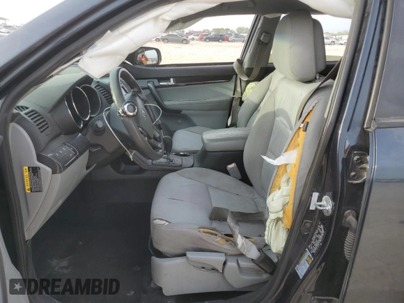 2012 Kia Sorento LX with VIN 5XYKT3A18CG255910, listed as a Copart auction lot 50632215 with 290,384 mi miles and Salvage Title. Bid and sale history available at carsss.com. Image 7.