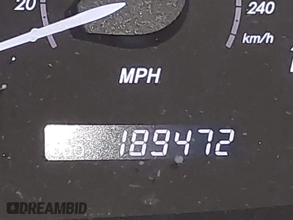2011 Toyota Avalon with VIN 4T1BK3DB7BU375519, listed as a IAAI auction lot 42103462 with 189,472 mi miles and . Bid and sale history available at carsss.com. Image 15.