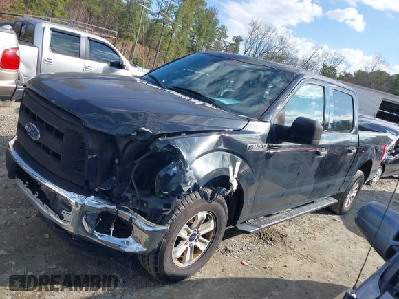 2015 Ford F-150 XLT with VIN 1FTEW1E84FFB18132, listed as a IAAI auction lot 41565110 with 101,397 mi miles. Bid and sale history available at carsss.com. Image 14.