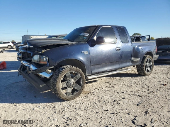 2002 Ford F-150 XL with VIN 2FTRX07W22CA53758, listed as a Copart auction lot 81530594 with 0 mi miles and Salvage Title. Bid and sale history available at carsss.com. Image 1.