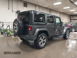 2016 Jeep Wrangler Unlimited Sahara с VIN 1C4BJWEG3GL172532, выставлен на аукционе IAAI как лот 42205994 с пробегом 93 672 миль миль и . История ставок и продаж доступна на DreamBid. Изображение 4.