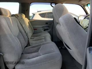 2004 Chevrolet Suburban LT with VIN 1GNEC16Z14J134550, listed as a Copart auction lot 83244774 with 233,174 mi miles and Salvage Title. Bid and sale history available at carsss.com. Image 11.