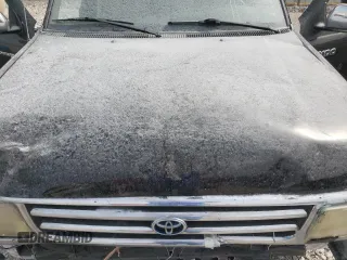 1997 Toyota T100 SR5 with VIN JT4UN24D9V0050303, listed as a Copart auction lot 68910134 with 281,477 mi miles and Salvage Title. Bid and sale history available at DreamBid. Image 11.