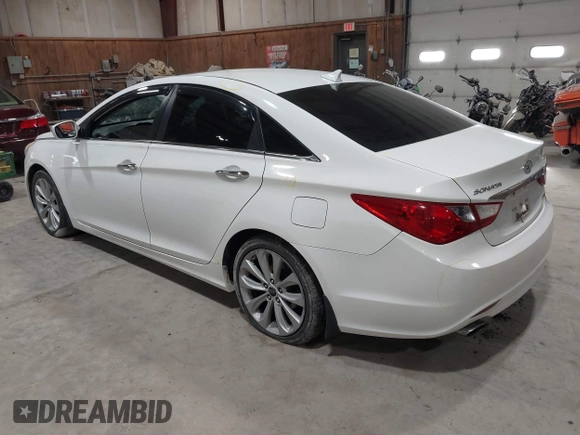 2011 Hyundai Sonata Limited with VIN 5NPEC4AB4BH219702, listed as a IAAI auction lot 41747541 with 169,990 mi miles and . Bid and sale history available at DreamBid. Image 3.