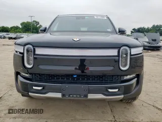 2024 Rivian R1S Adventure z VIN 7PDSGABAXRN035556, wystawiony jako Copart lot #59114065 z przebiegiem 9119 mil mil oraz Szkody całkowita. Historia ofert i sprzedaży dostępna na DreamBid. Obrazek 5.