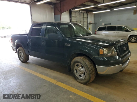 2005 Ford F-150 XLT with VIN 1FTRW12W45KC63908, listed as a Copart auction lot 54019655 with 262,966 mi miles and Clean Title. Bid and sale history available at DreamBid. Image 4.
