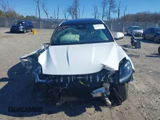 2023 Maserati Grecale Modena z VIN ZN682AVM1P7409283, wystawiony jako IAAI lot #41723172 z przebiegiem Nie podano mil oraz . Historia ofert i sprzedaży dostępna na DreamBid. Obrazek 12.