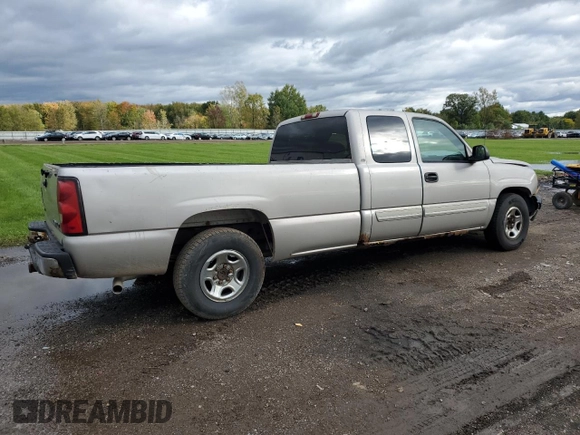 2004 Chevrolet Silverado 1500 Work Truck with VIN 1GCEC19V54E204447, listed as a Copart auction lot 76116284 with 285,385 mi miles and Salvage Title. Bid and sale history available at carsss.com. Image 3.