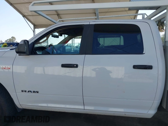 2020 Ram 2500 Tradesman with VIN 3C7WR4HJ2LG307824, listed as a IAAI auction lot 42555072 with 114,385 mi miles and . Bid and sale history available at DreamBid. Image 14.