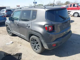 2018 Jeep Renegade Latitude z VIN ZACCJABB4JPH29130, wystawiony jako IAAI lot #41727956 z przebiegiem Nie podano mil oraz . Historia ofert i sprzedaży dostępna na DreamBid. Obrazek 3.
