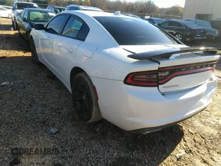 2015 Dodge Charger SXT with VIN 2C3CDXHG9FH870348, listed as a IAAI auction lot 41071249 with 81,972 mi miles and . Bid and sale history available at DreamBid. Image 3.