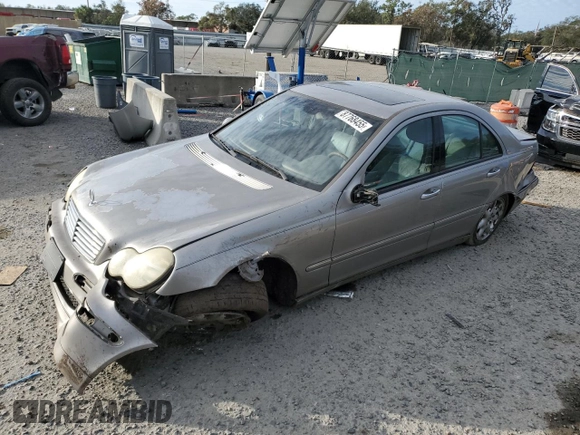 2004 Mercedes-Benz C 320 with VIN WDBRF64J24F545033, listed as a Copart auction lot 87768455 with 217,094 mi miles and Salvage Title. Bid and sale history available at DreamBid. Image 1.