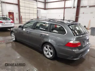 2006 BMW 5 Series 530xi with VIN WBANN73566CN03558, listed as a IAAI auction lot 41923990 with 122,366 mi miles and . Bid and sale history available at carsss.com. Image 3.