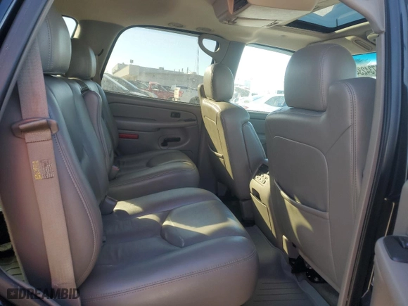 2004 Chevrolet Tahoe LT with VIN 1GNEK13Z74R271386, listed as a Copart auction lot 84734234 with 0 mi miles and Salvage Title. Bid and sale history available at carsss.com. Image 11.