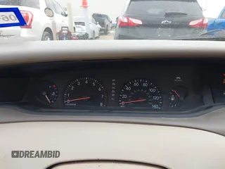 2004 Toyota Avalon XL with VIN 4T1BF28B84U370390, listed as a IAAI auction lot 41351151 with 242,910 mi miles and . Bid and sale history available at DreamBid. Image 7.