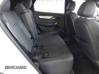 2024 VinFast VF 8 Plus с VIN RLLV1AFAXRH006563, выставлен на аукционе IAAI как лот 42237415 с пробегом 9 667 миль миль и . История ставок и продаж доступна на DreamBid. Изображение 8.