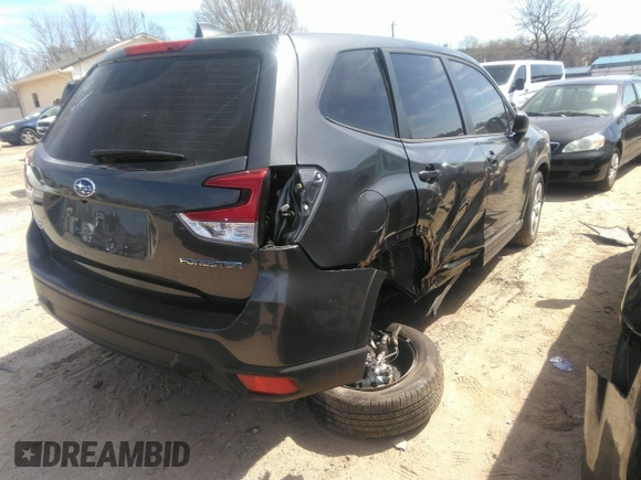 2023 Subaru Forester with VIN JF2SKAAC9PH477458, listed as a IAAI auction lot 41801238 with 2,557 mi miles and . Bid and sale history available at DreamBid. Image 4.