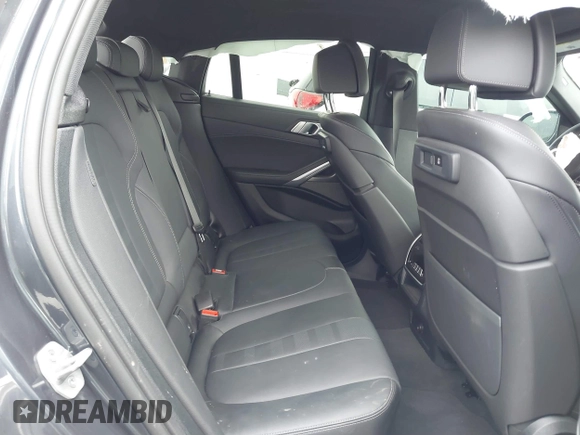 2022 BMW X6 xDrive40i z VIN 5UXCY6C08N9N30013, wystawiony jako IAAI lot #41772245 z przebiegiem 23 198 mil mil oraz . Historia ofert i sprzedaży dostępna na DreamBid. Obrazek 8.