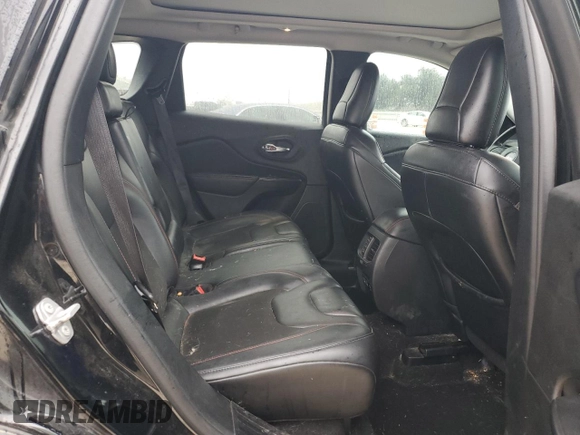 2021 Jeep Cherokee Trailhawk with VIN 1C4PJMBX5MD123854, listed as a Copart auction lot 45891165 with 98,964 mi miles and Salvage title. Bid and sale history available at DreamBid. Image 12.