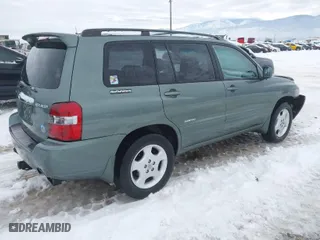 2007 Toyota Highlander w/3rd Row with VIN JTEEP21AX70212026, listed as a IAAI auction lot 41246120 with 196,319 mi miles. Bid and sale history available at carsss.com. Image 4.