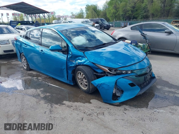 2017 Toyota Prius Plus with VIN JTDKARFP0H3052737, listed as a IAAI auction lot 42039680 with 117,593 mi miles and . Bid and sale history available at DreamBid. Image 1.