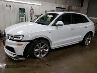 2018 Audi Q3 Premium Plus with VIN WA1JCCFS9JR031115, listed as a Copart auction lot 39580513 with 32,800 mi miles. Bid and sale history available at carsss.com. Image 1.
