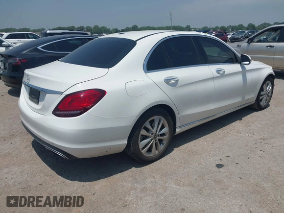 2019 Mercedes-Benz C 300 with VIN 55SWF8DB3KU304610, listed as a IAAI auction lot 42318044 with 92,854 mi miles and . Bid and sale history available at DreamBid. Image 4.