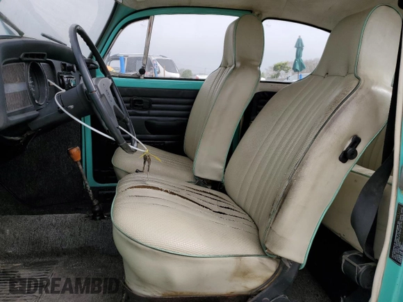 1972 Volkswagen Beetle with VIN 1122616914, listed as a Copart auction lot 50631545 with 38,604 mi miles and Salvage Title. Bid and sale history available at DreamBid. Image 7.