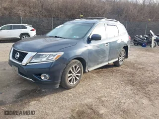 2015 Nissan Pathfinder S with VIN 5N1AR2MM8FC610685, listed as a IAAI auction lot 41657466 with 115,394 mi miles. Bid and sale history available at carsss.com. Image 2.