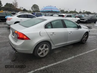 2012 Volvo S60 T5 with VIN YV1622FS0C2041305, listed as a Copart auction lot 45175185 with 90,936 mi miles and Salvage Title. Bid and sale history available at carsss.com. Image 3.