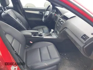 2009 Mercedes-Benz C 300 Sport с VIN WDDGF81X49F205716, выставлен на аукционе IAAI как лот 42424987 с пробегом 120 571 миль миль и . История ставок и продаж доступна на DreamBid. Изображение 5.