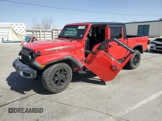 2022 Jeep Gladiator Texas Trail with VIN 1C6HJTAG6NL112635, listed as a Copart auction lot 47752875 with 53,943 mi miles and Salvage Title. Bid and sale history available at carsss.com. Image 1.