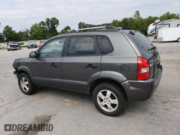 2008 Hyundai Tucson GLS with VIN KM8JM12B88U733619, listed as a Copart auction lot 68029124 with 0 mi miles and Salvage Title. Bid and sale history available at carsss.com. Image 2.