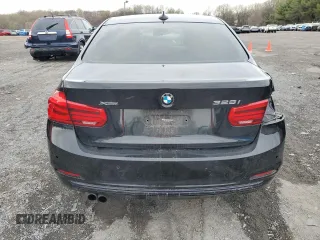 2016 BMW 3 Series 328i xDrive z VIN WBA8E3C52GK503313, wystawiony jako Copart lot #51678265 z przebiegiem 166 991 mil mil oraz Szkoda całkowita • Salvage title. Historia ofert i sprzedaży dostępna na DreamBid. Obrazek 6.