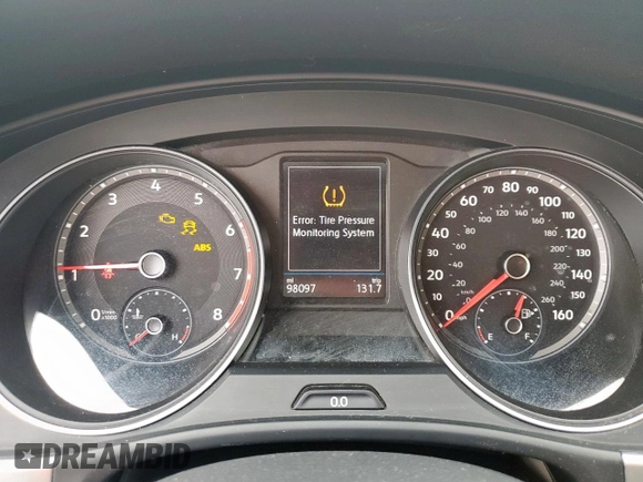 2019 Volkswagen Atlas SE with VIN 1V2WR2CA4KC534215, listed as a Copart auction lot 53889295 with 98,097 mi miles and Salvage title. Bid and sale history available at DreamBid. Image 9.