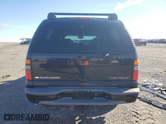 2005 Chevrolet Suburban Z71 with VIN 3GNFK16Z15G194886, listed as a Copart auction lot 43976625 with 206,474 mi miles and Salvage Title. Bid and sale history available at carsss.com. Image 6.