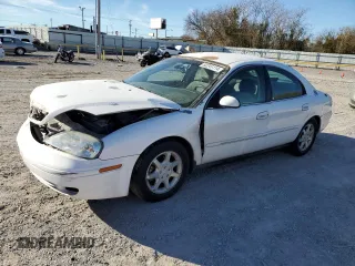 2002 Mercury Sable GS with VIN 1MEFM50U22G649595, listed as a Copart auction lot 82241114 with 210,635 mi miles and Salvage Title. Bid and sale history available at carsss.com. Image 1.