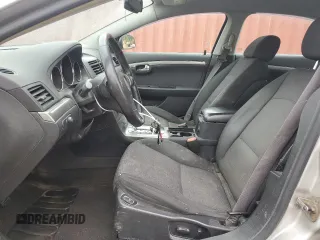 2008 Saturn Aura XR z VIN 1G8ZV57748F243340, wystawiony jako Copart lot #57474525 z przebiegiem 226 794 mil mil oraz Szkody całkowita. Historia ofert i sprzedaży dostępna na DreamBid. Obrazek 7.