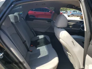 2018 Hyundai Sonata SEL z VIN 5NPE34AF7JH644400, wystawiony jako Copart lot #56585165 z przebiegiem 87 554 mil mil oraz Szkoda całkowita • Salvage title. Historia ofert i sprzedaży dostępna na DreamBid. Obrazek 10.