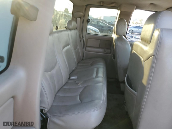 2003 GMC Sierra 1500 SLT with VIN 2GTEC19V931114654, listed as a Copart auction lot 84899694 with 0 mi miles and Salvage Title. Bid and sale history available at carsss.com. Image 10.