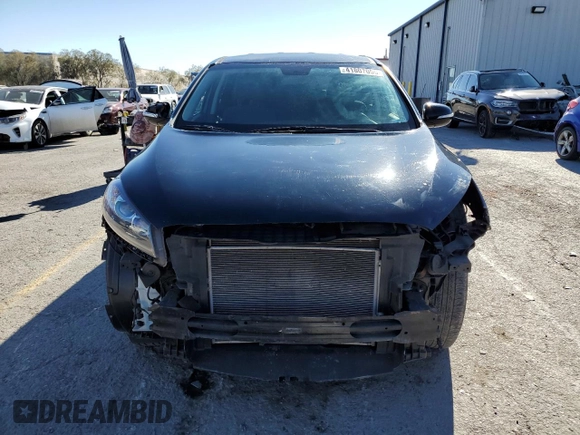 2020 Kia Sorento LX with VIN 5XYPG4A58LG628012, listed as a Copart auction lot 41807055 with 120,147 mi miles and Salvage Title. Bid and sale history available at carsss.com. Image 5.