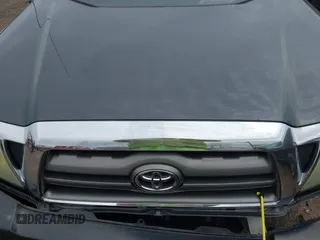 2010 Toyota Tacoma z VIN 5TEUU4EN7AZ747162, wystawiony jako IAAI lot #41899480 z przebiegiem Nie podano mil oraz . Historia ofert i sprzedaży dostępna na DreamBid. Obrazek 9.