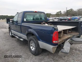 2004 Ford Super Duty F-250 XL with VIN 1FTNX20L54EC43769, listed as a IAAI auction lot 41624946 with 341,890 mi miles. Bid and sale history available at carsss.com. Image 3.
