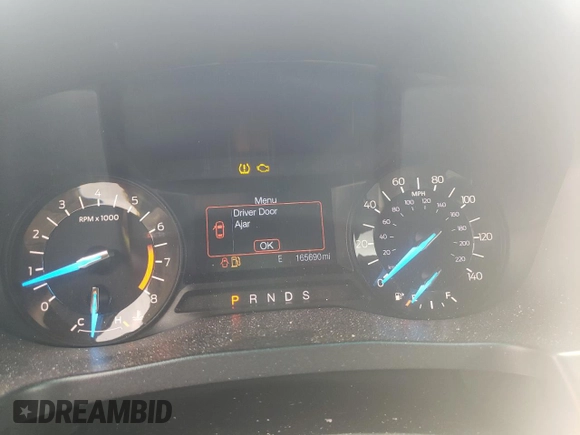 2016 Ford Explorer с VIN 1FM5K7B83GGA23071, выставлен на аукционе Copart как лот 49575415 с пробегом 165 690 миль миль и Списание • Salvage title. История ставок и продаж доступна на DreamBid. Изображение 9.