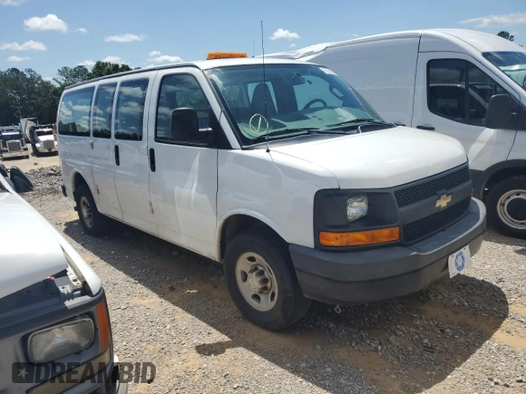 2017 Chevrolet Express Cargo с VIN 1GCWGAHF5H1242275, выставлен на аукционе Copart как лот 58962305 с пробегом 174 525 миль миль и Чистый • Clean title. История ставок и продаж доступна на DreamBid. Изображение 4.